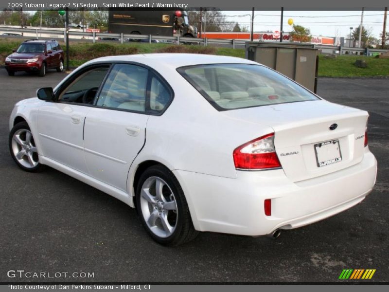 Satin White Pearl / Warm Ivory 2009 Subaru Legacy 2.5i Sedan