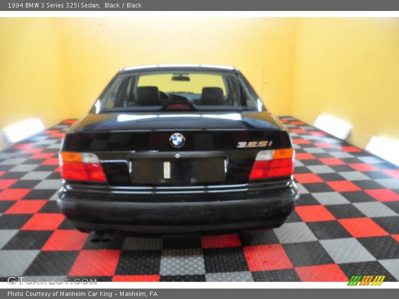 Black / Black 1994 BMW 3 Series 325i Sedan