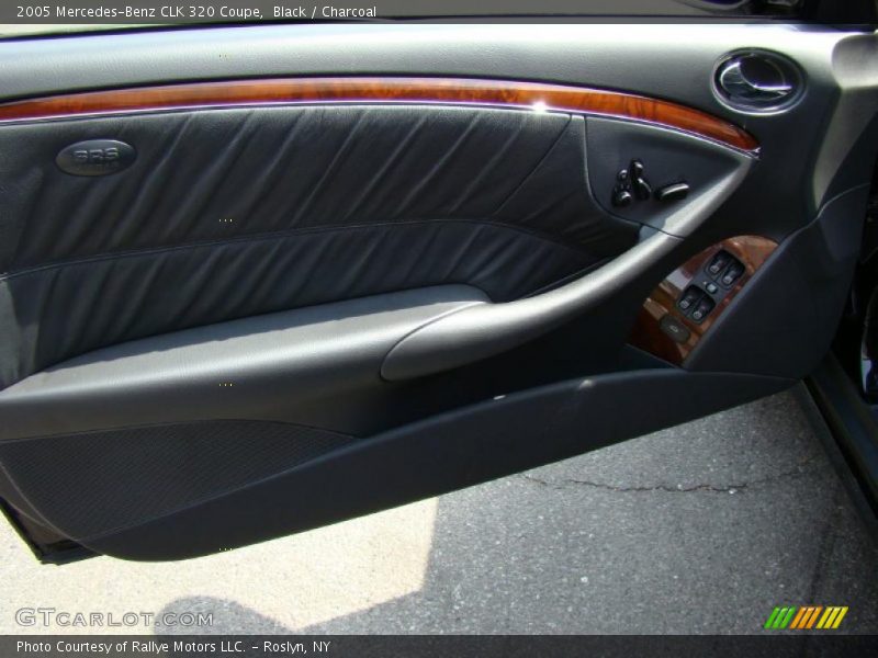 Black / Charcoal 2005 Mercedes-Benz CLK 320 Coupe