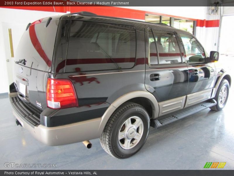 Black Clearcoat / Medium Parchment 2003 Ford Expedition Eddie Bauer