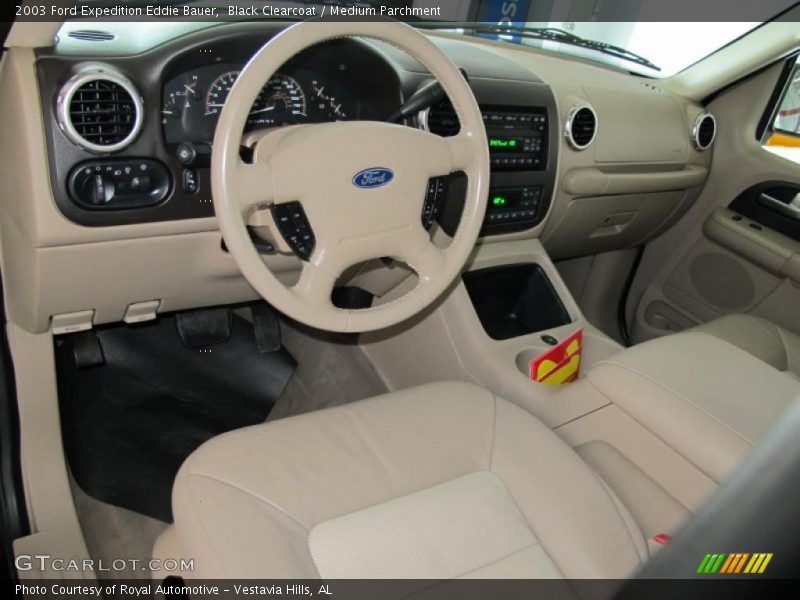 Black Clearcoat / Medium Parchment 2003 Ford Expedition Eddie Bauer