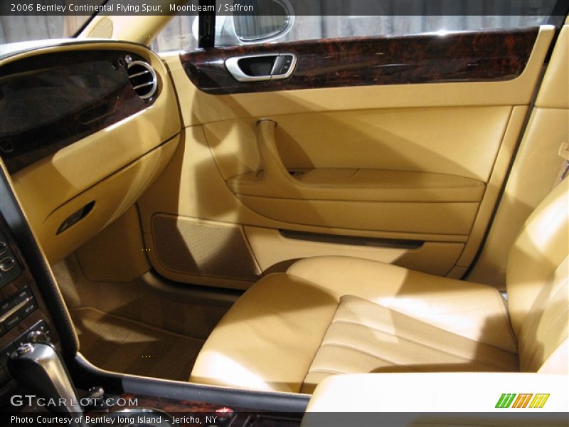 Moonbeam / Saffron 2006 Bentley Continental Flying Spur