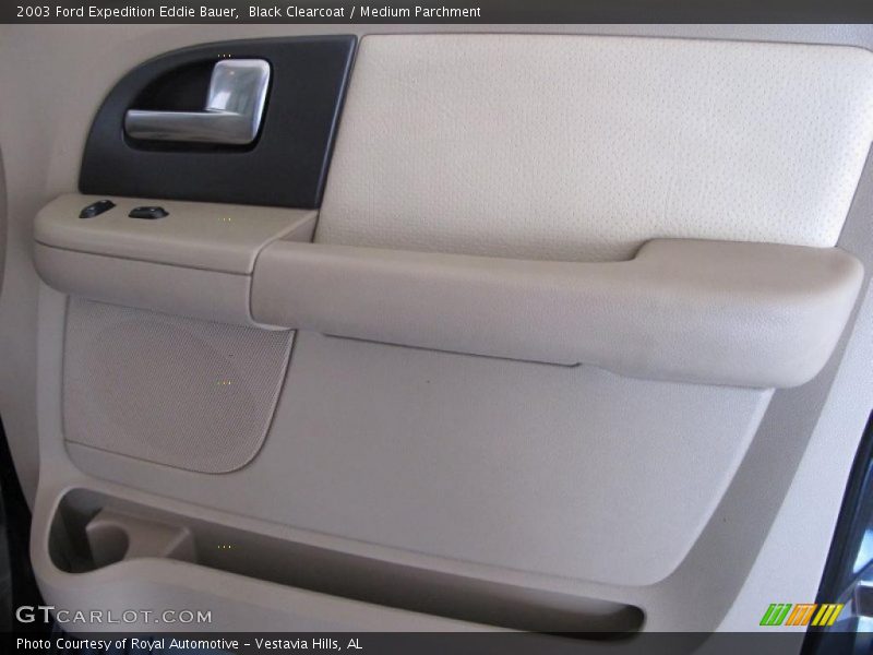 Black Clearcoat / Medium Parchment 2003 Ford Expedition Eddie Bauer