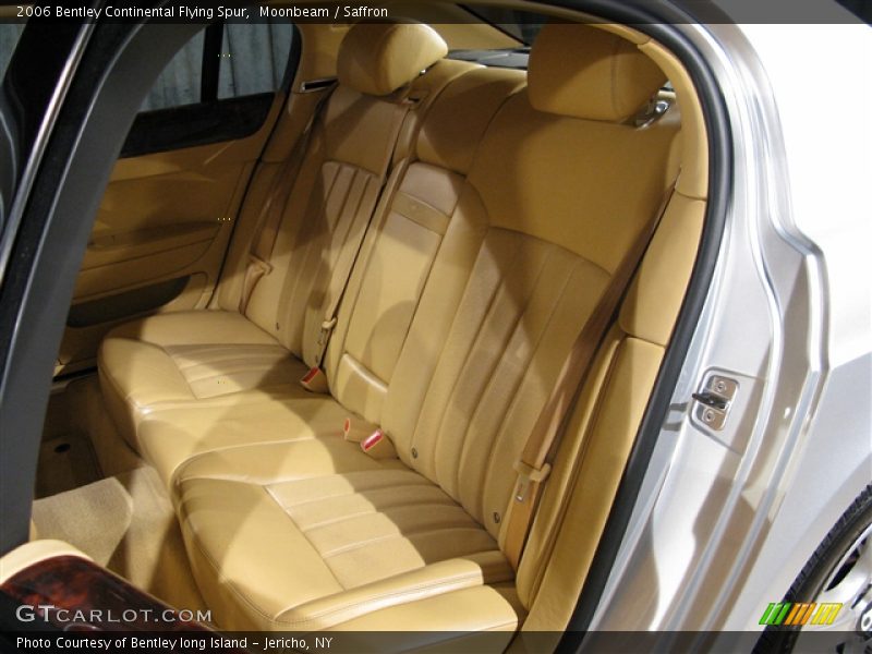 Moonbeam / Saffron 2006 Bentley Continental Flying Spur
