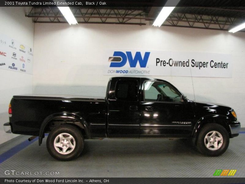 Black / Oak 2001 Toyota Tundra Limited Extended Cab