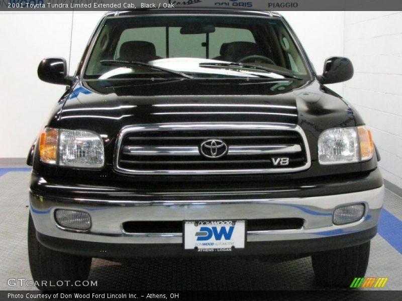 Black / Oak 2001 Toyota Tundra Limited Extended Cab
