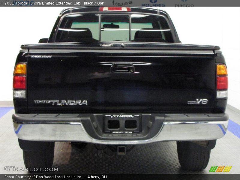 Black / Oak 2001 Toyota Tundra Limited Extended Cab