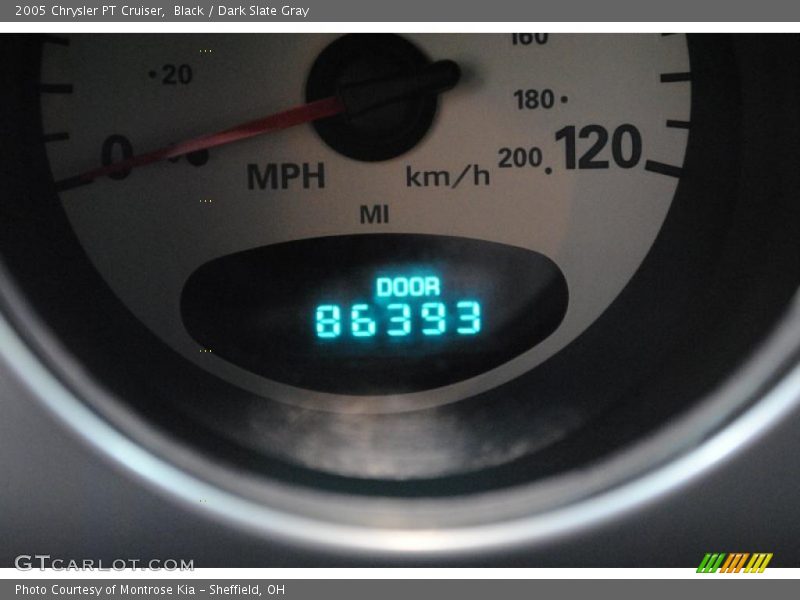 Black / Dark Slate Gray 2005 Chrysler PT Cruiser
