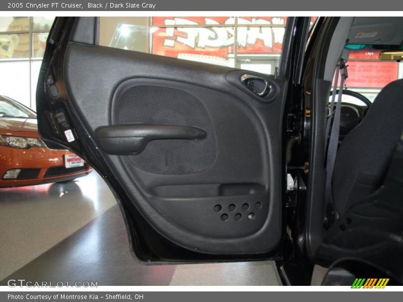 Black / Dark Slate Gray 2005 Chrysler PT Cruiser