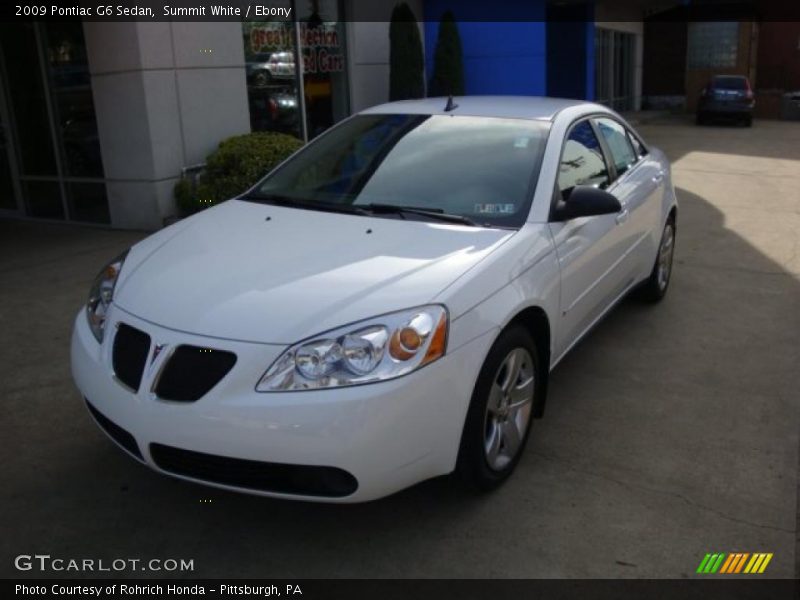 Summit White / Ebony 2009 Pontiac G6 Sedan