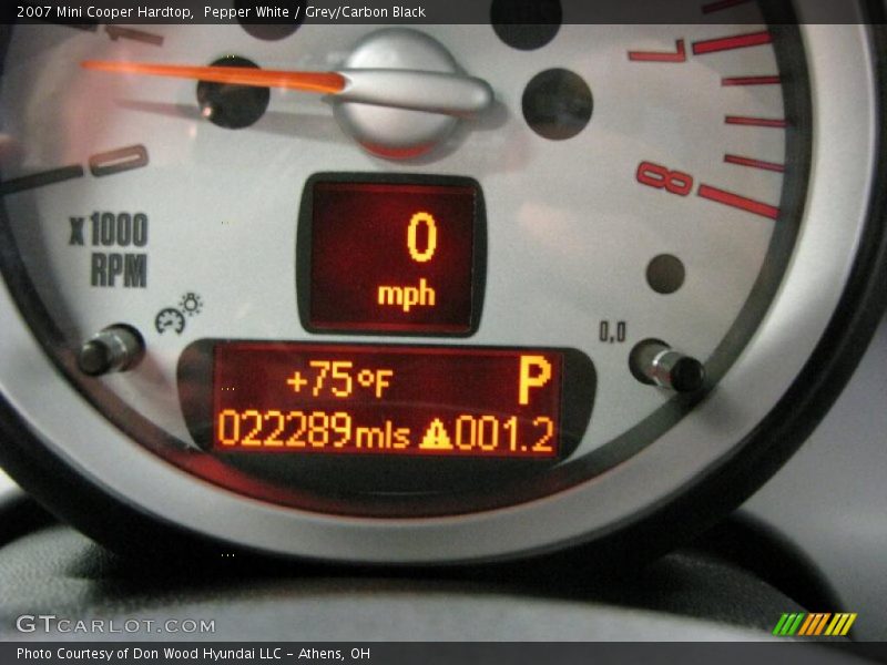 Pepper White / Grey/Carbon Black 2007 Mini Cooper Hardtop