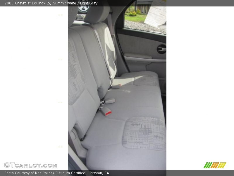 Summit White / Light Gray 2005 Chevrolet Equinox LS