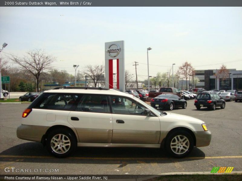 White Birch / Gray 2000 Subaru Outback Wagon