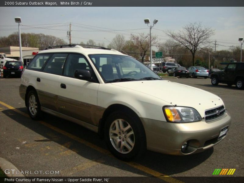 White Birch / Gray 2000 Subaru Outback Wagon