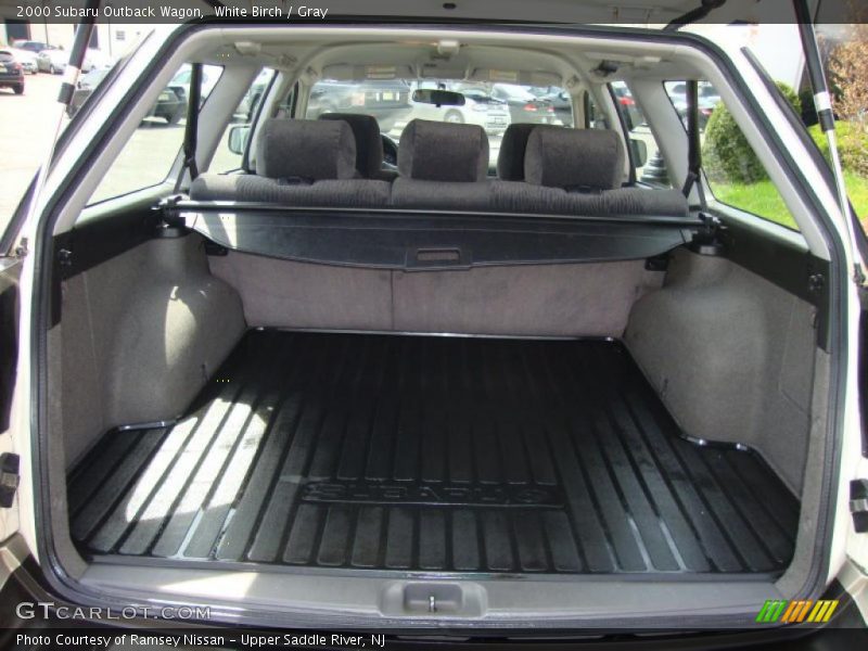 White Birch / Gray 2000 Subaru Outback Wagon
