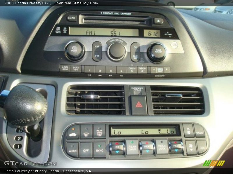 Silver Pearl Metallic / Gray 2008 Honda Odyssey EX-L