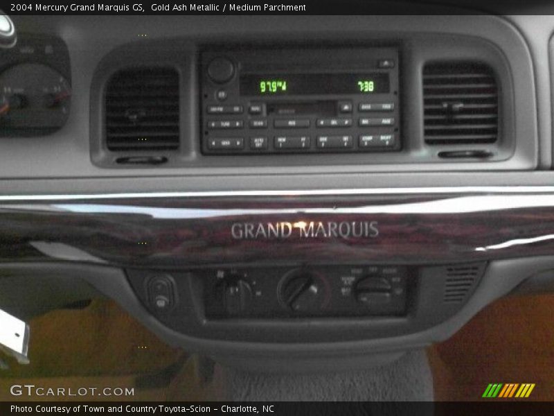 Gold Ash Metallic / Medium Parchment 2004 Mercury Grand Marquis GS