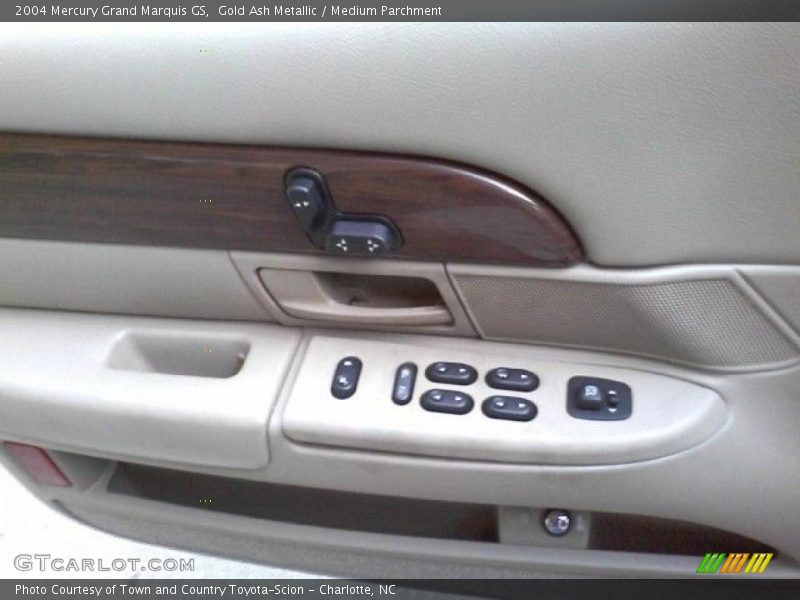 Gold Ash Metallic / Medium Parchment 2004 Mercury Grand Marquis GS