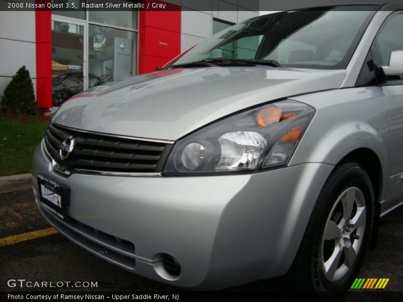 Radiant Silver Metallic / Gray 2008 Nissan Quest 3.5