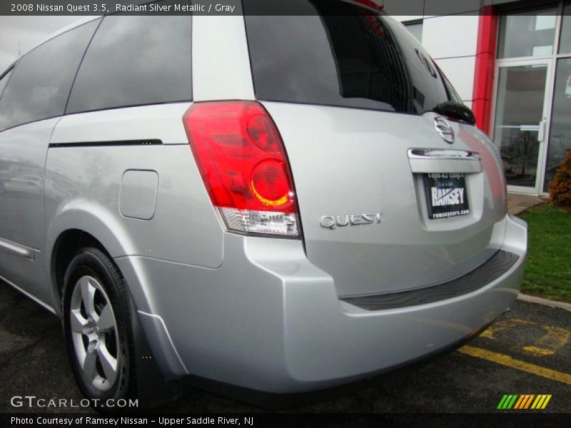 Radiant Silver Metallic / Gray 2008 Nissan Quest 3.5