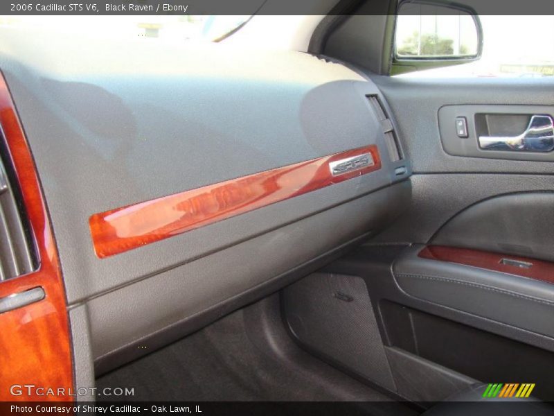 Black Raven / Ebony 2006 Cadillac STS V6