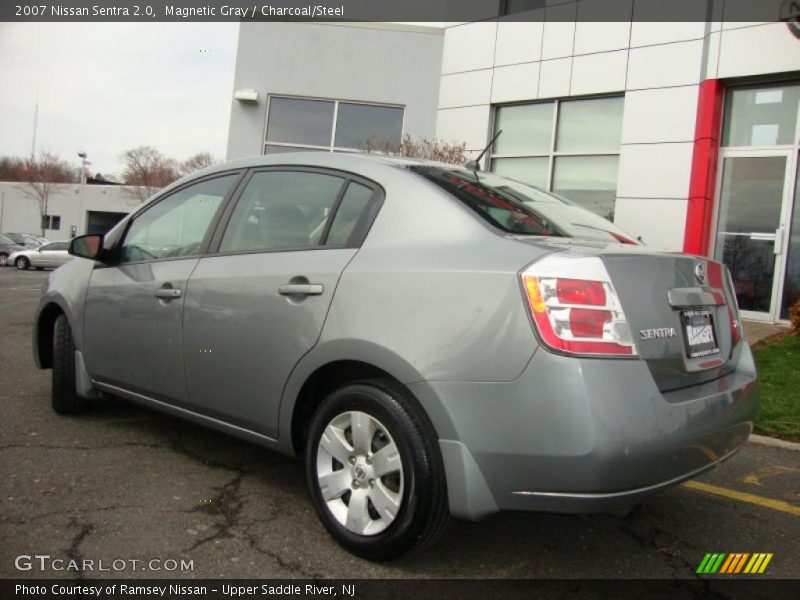Magnetic Gray / Charcoal/Steel 2007 Nissan Sentra 2.0
