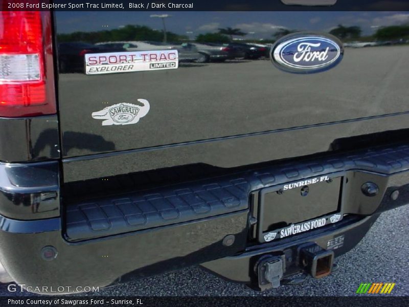 Black / Dark Charcoal 2008 Ford Explorer Sport Trac Limited