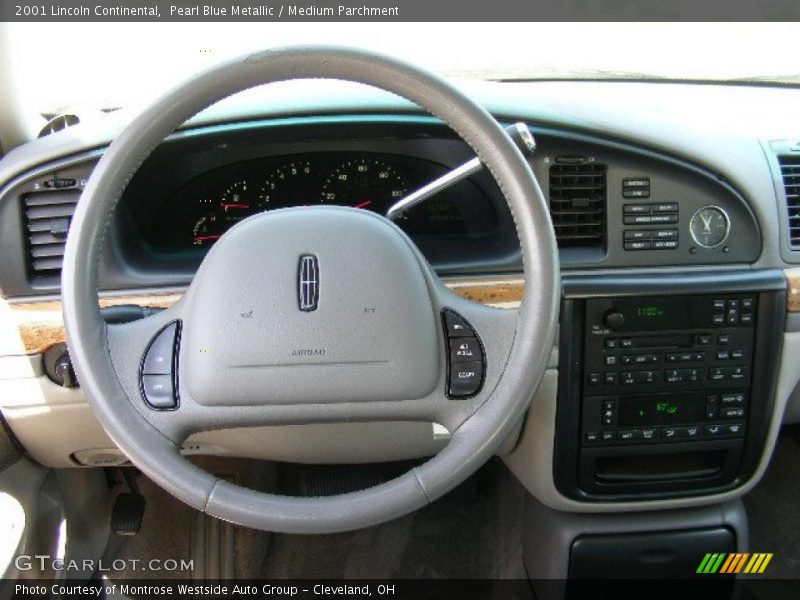 Pearl Blue Metallic / Medium Parchment 2001 Lincoln Continental