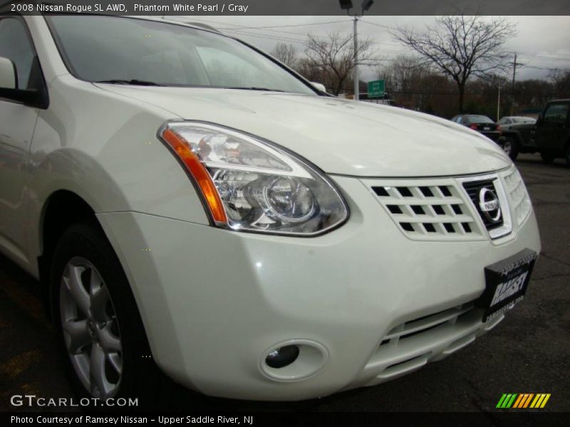 Phantom White Pearl / Gray 2008 Nissan Rogue SL AWD