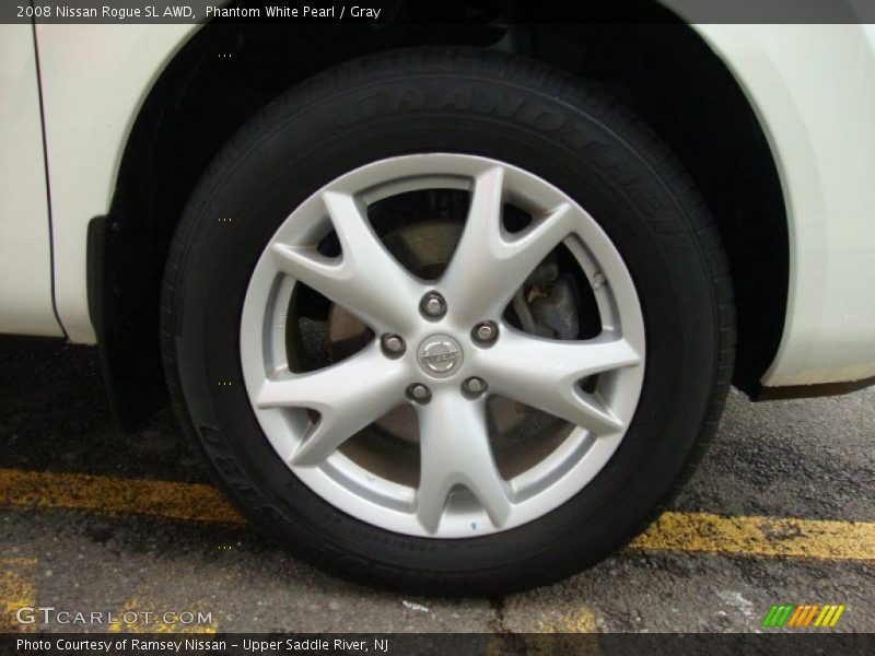 Phantom White Pearl / Gray 2008 Nissan Rogue SL AWD