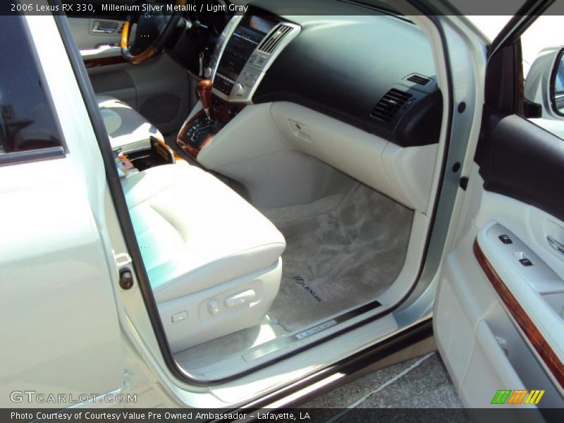 Millenium Silver Metallic / Light Gray 2006 Lexus RX 330