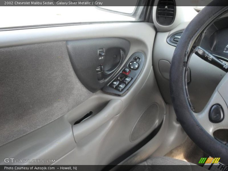 Galaxy Silver Metallic / Gray 2002 Chevrolet Malibu Sedan
