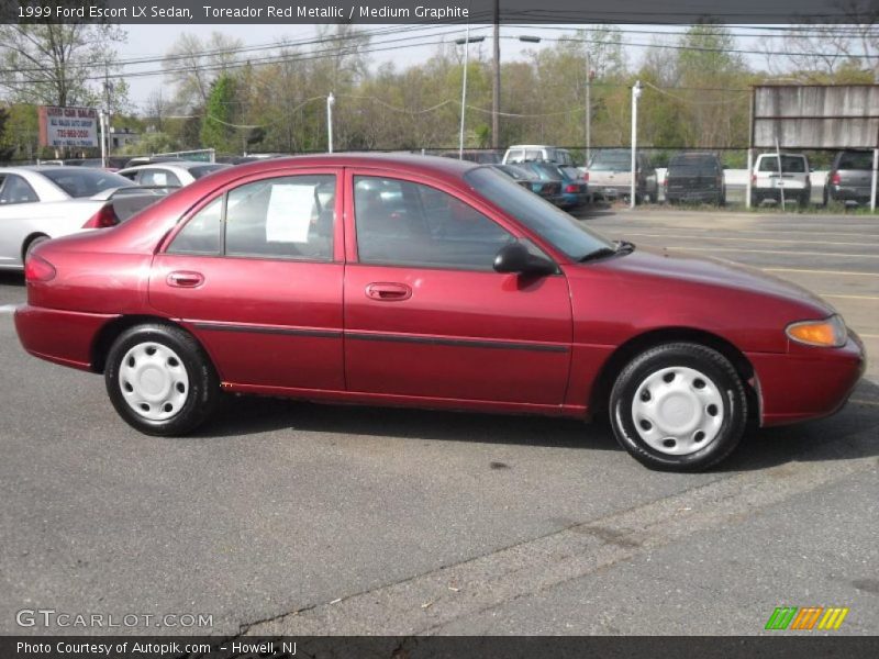 Toreador Red Metallic / Medium Graphite 1999 Ford Escort LX Sedan