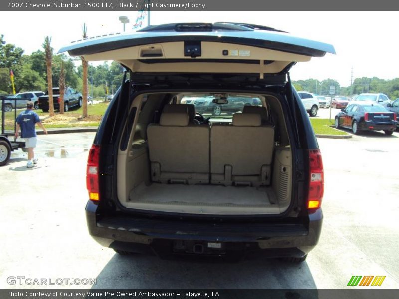 Black / Light Cashmere/Ebony 2007 Chevrolet Suburban 1500 LTZ