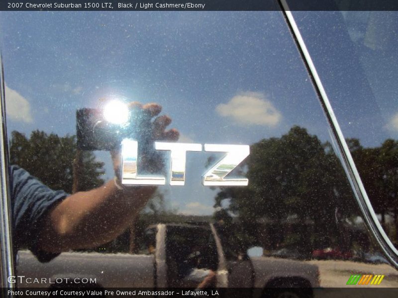 Black / Light Cashmere/Ebony 2007 Chevrolet Suburban 1500 LTZ