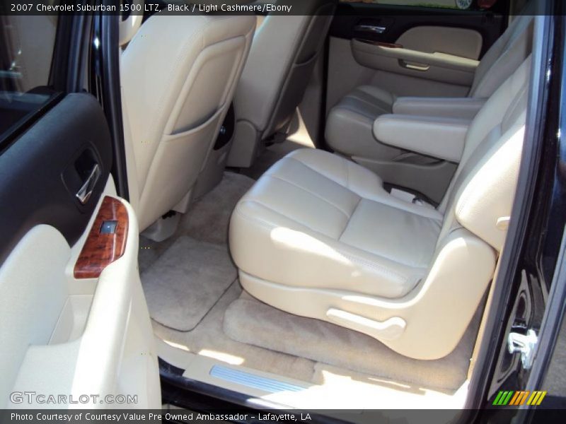 Black / Light Cashmere/Ebony 2007 Chevrolet Suburban 1500 LTZ