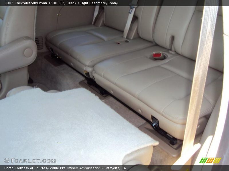 Black / Light Cashmere/Ebony 2007 Chevrolet Suburban 1500 LTZ