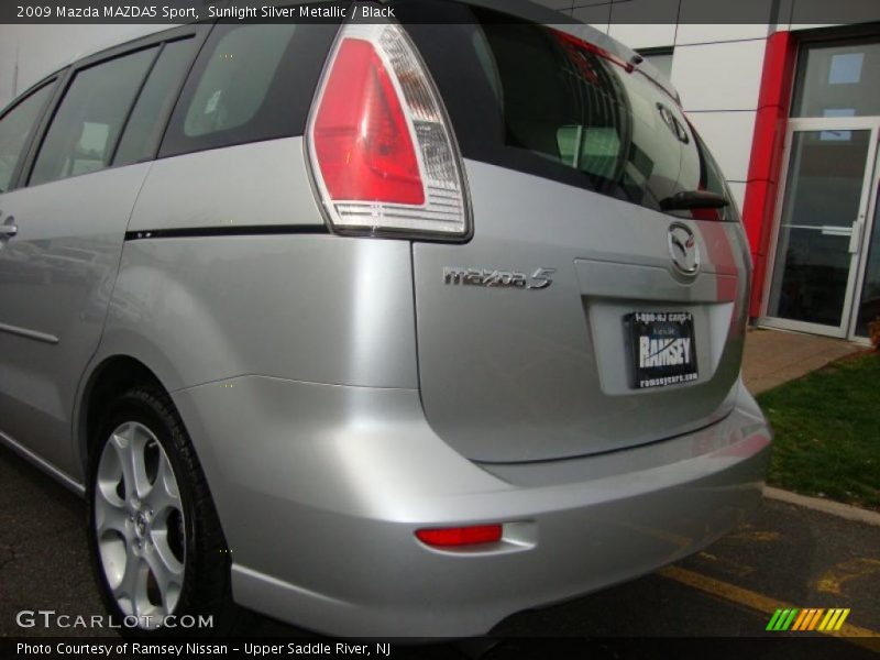 Sunlight Silver Metallic / Black 2009 Mazda MAZDA5 Sport