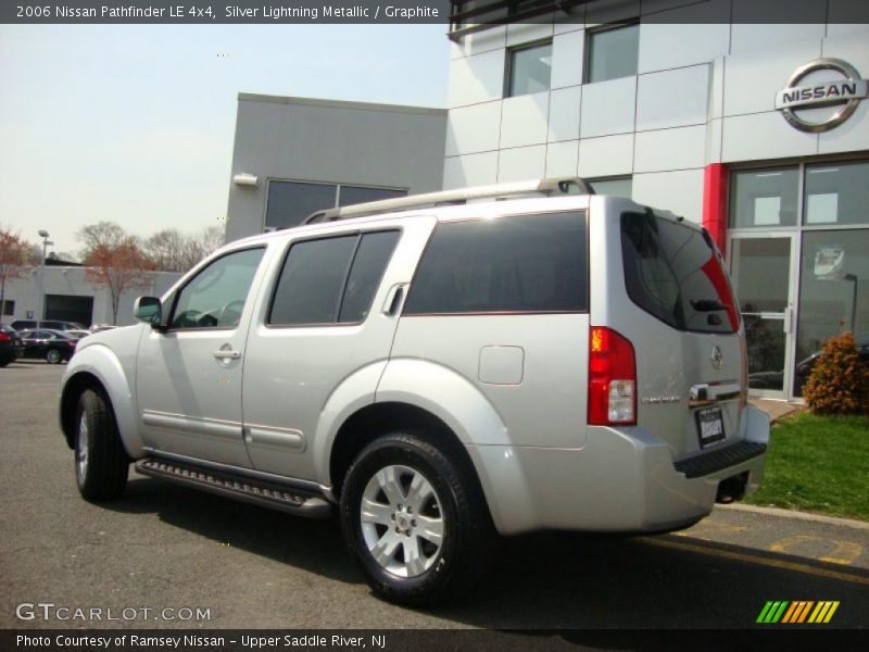 Silver Lightning Metallic / Graphite 2006 Nissan Pathfinder LE 4x4