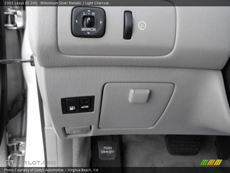 Millennium Silver Metallic / Light Charcoal 2003 Lexus ES 300