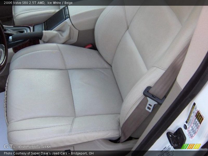 Ice White / Beige 2006 Volvo S80 2.5T AWD