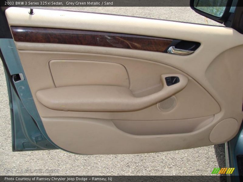 Grey Green Metallic / Sand 2003 BMW 3 Series 325xi Sedan