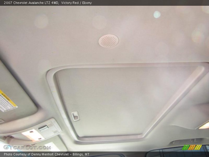 Victory Red / Ebony 2007 Chevrolet Avalanche LTZ 4WD
