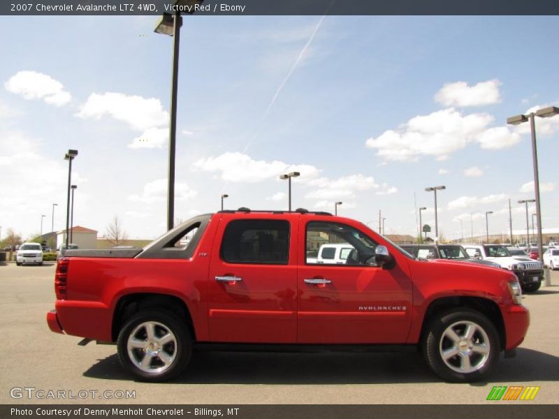 Victory Red / Ebony 2007 Chevrolet Avalanche LTZ 4WD