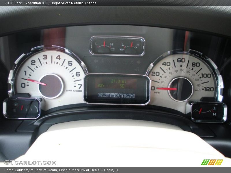 Ingot Silver Metallic / Stone 2010 Ford Expedition XLT