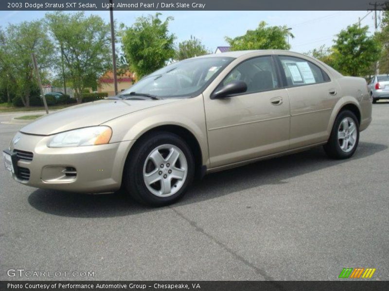 Light Almond Pearl / Dark Slate Gray 2003 Dodge Stratus SXT Sedan
