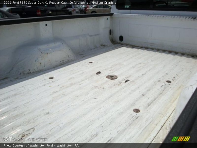 Oxford White / Medium Graphite 2001 Ford F250 Super Duty XL Regular Cab