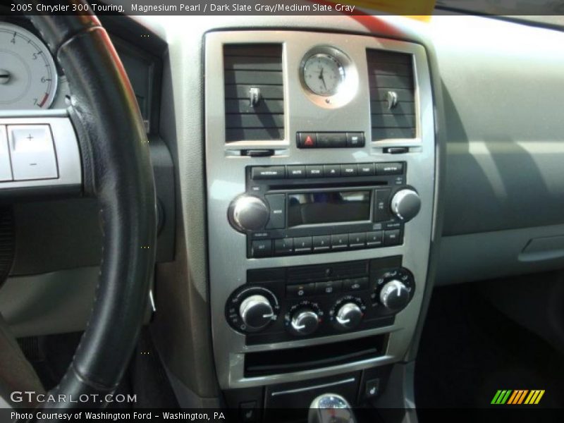 Magnesium Pearl / Dark Slate Gray/Medium Slate Gray 2005 Chrysler 300 Touring