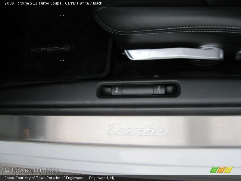 Carrara White / Black 2009 Porsche 911 Turbo Coupe