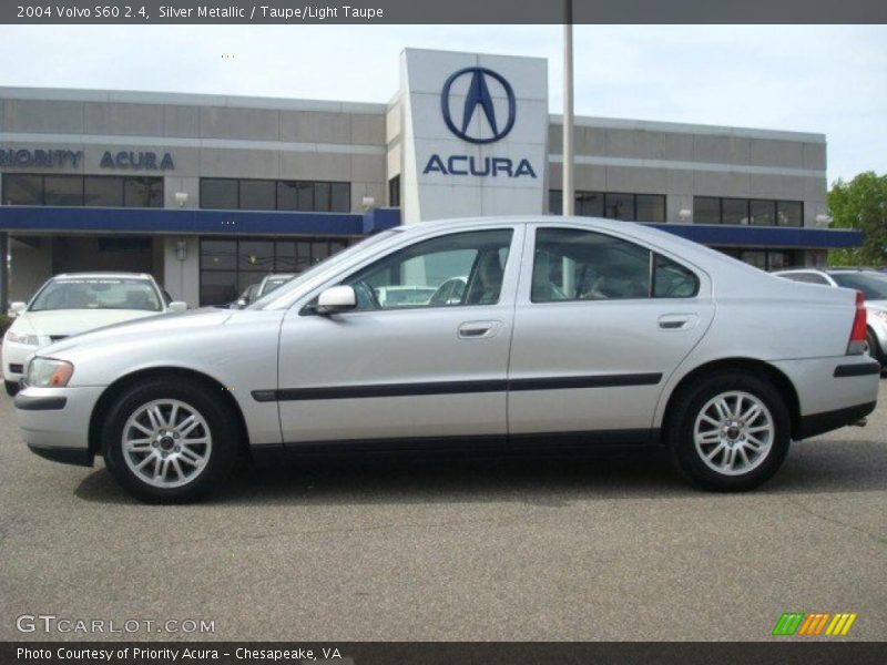 Silver Metallic / Taupe/Light Taupe 2004 Volvo S60 2.4